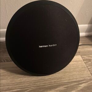Harman/Kardon Black Bluetooth Speaker